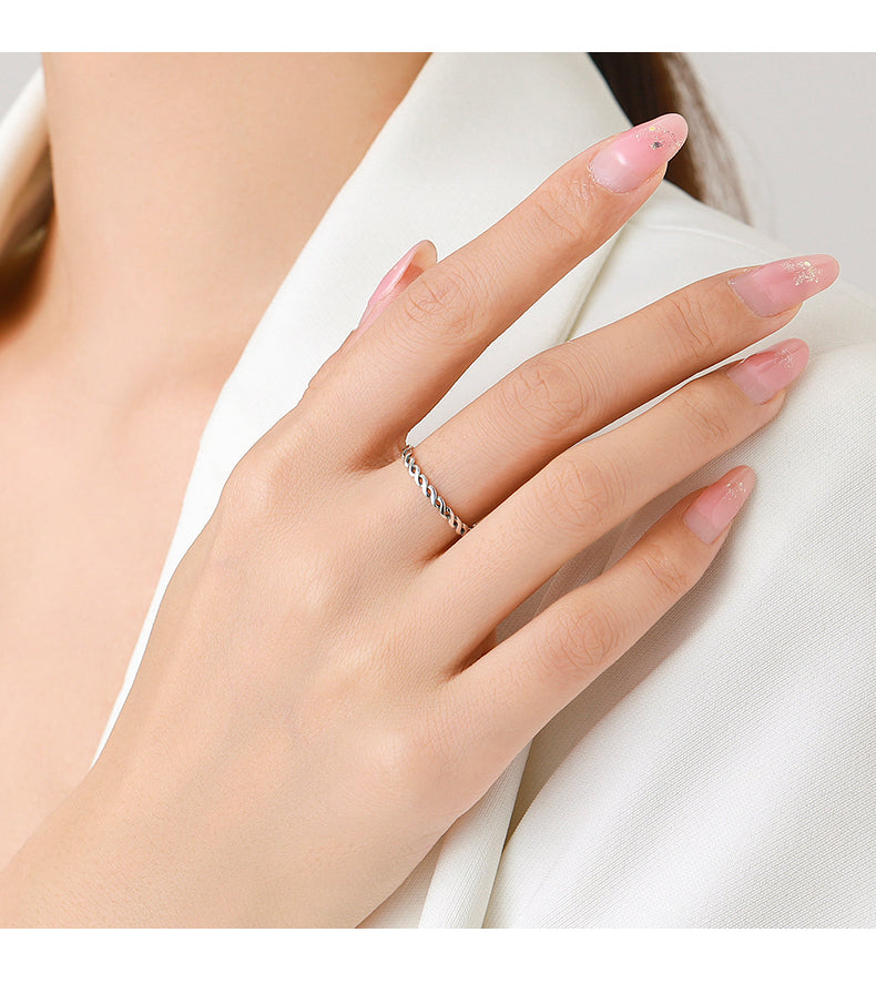 Simple Style Solid Color Twist Sterling Silver Criss Cross Plating Rings