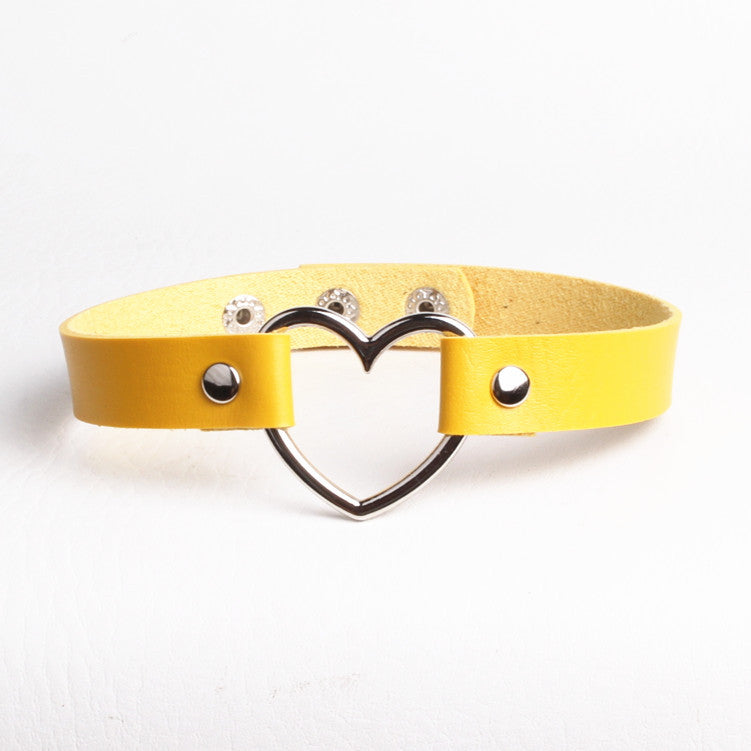Lady Heart Shape Pu Leather Wholesale Necklace