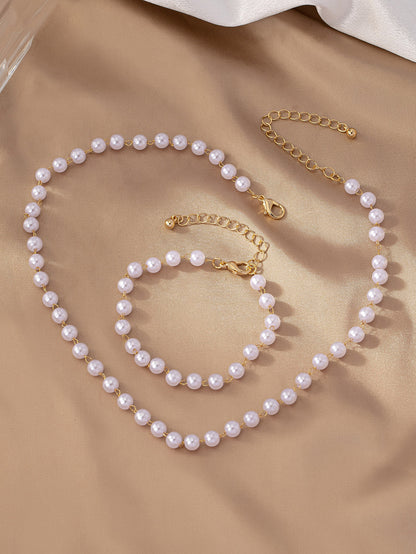 Elegant Simple Style Round Plastic Beaded Plating Gold Plated Women's Jewelry Set