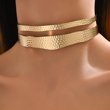 Exaggerated Punk Solid Color Iron Women's Choker
