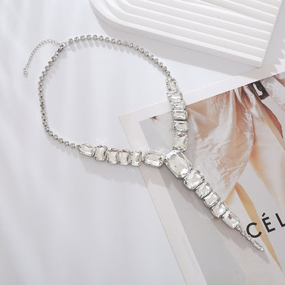 Elegant Shiny Square Alloy Inlay Rhinestones Glass Drill Women's Necklace