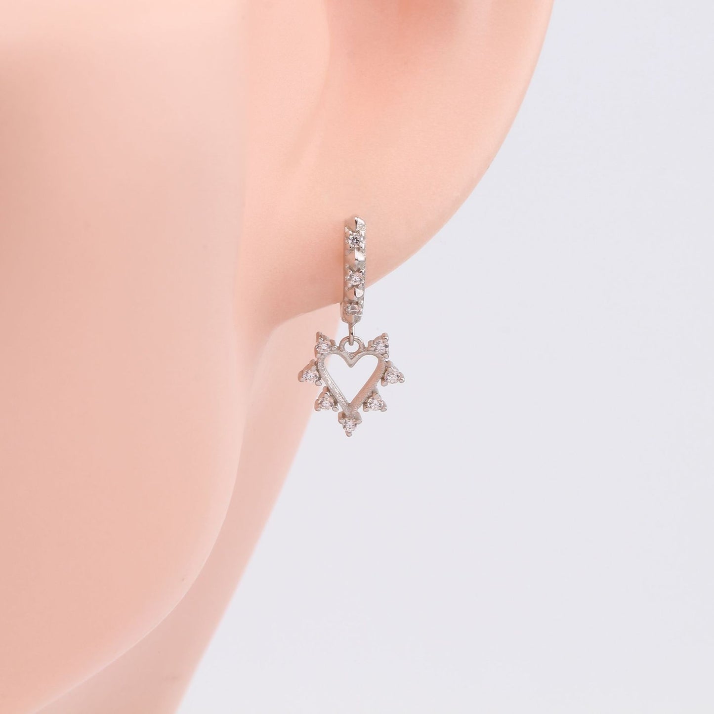 1 Pair Ins Style Modern Style Korean Style Heart Shape Sterling Silver Plating Inlay Zircon White Gold Plated Gold Plated Drop Earrings