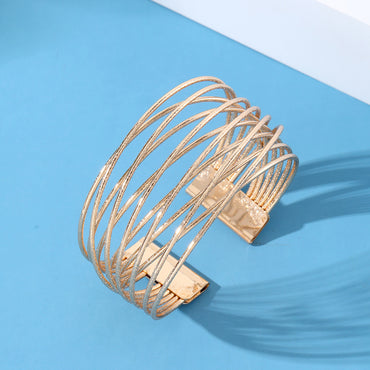 Simple Style Solid Color Gold Plated Alloy Wholesale Bangle