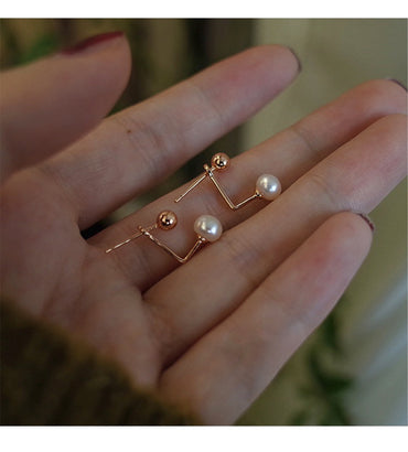 1 Pair Lady Solid Color Freshwater Pearl Ear Studs