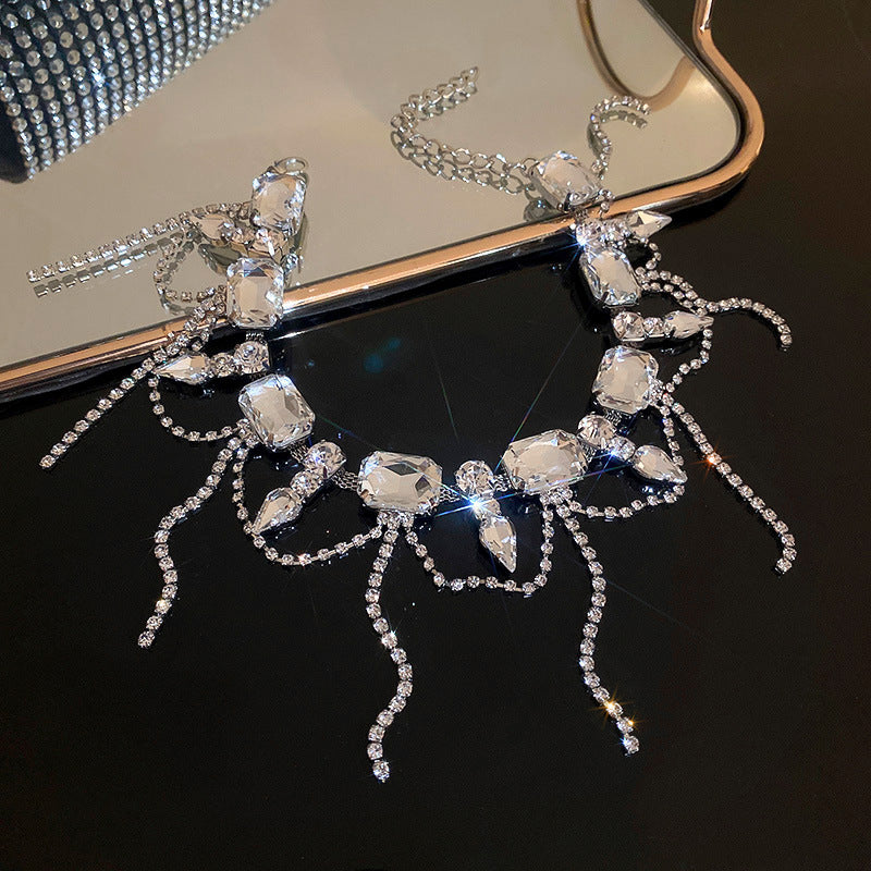 Fashion Retro Diamond-studded Tassel Necklace Copper Clavicle Chain