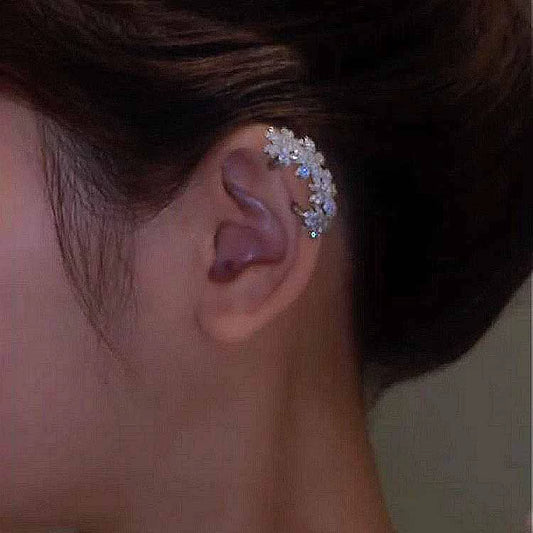 Fashion Sweet Flower Alloy Diamond Artificial Gemstones Women's Earrings
