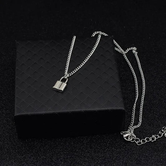 Basic Modern Style Classic Style Lock Alloy Stainless Steel Women'S Pendant Necklace