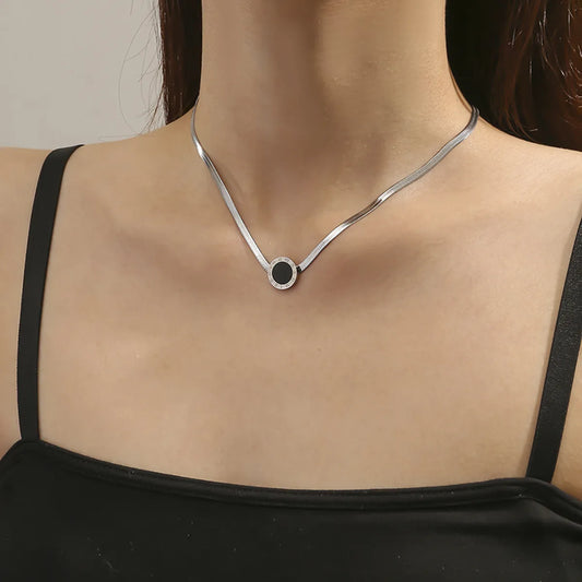 Elegant Number Stainless Steel Polishing Necklace