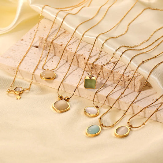 Simple Style Round Heart Shape Stainless Steel Stainless Steel Inlay Rhinestones Pendant Necklace