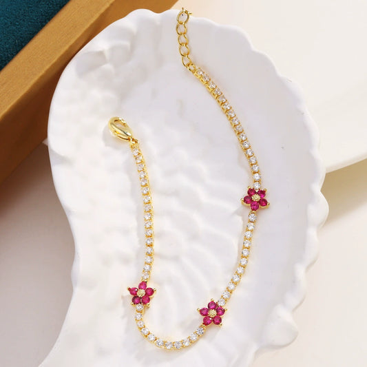 Wholesale Copper Microinlaid Zircon Women's Fivepetal Flower Style Bracelet With Electroplating