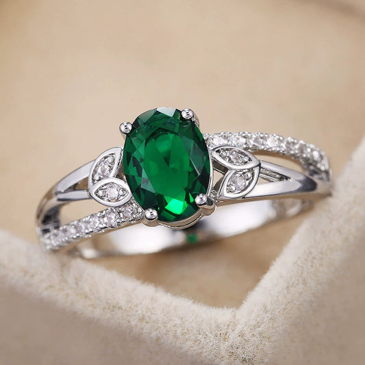 Wholesale Ladies Copper Ring With Geometric Pattern Inlaid With Turquoise Zircon Platinum Plated