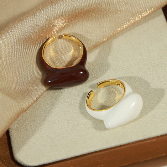 Wholesale Retro Niche Design Copper Enamel Glaze Drop Shaped Opening Ring Jewelry For Women