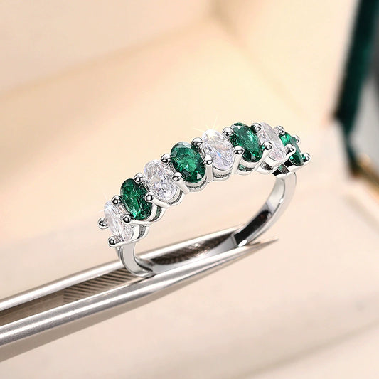 Wholesale Women's Copper Oval Geometric Inlaid Zircon Ring
