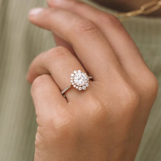 Wholesale Women's Engagement Wedding Ring Copper Geometric Microinlaid Zircon