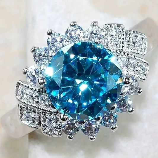 Wholesale Women's Light Luxury Exaggerated Finger Ring Copper Geometric Style Zircon Treatment