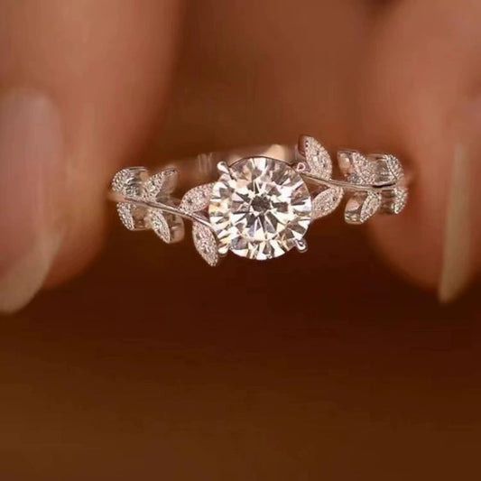 Women's Copper Moissanite Ring With Flower Pattern And Diamond Treatment