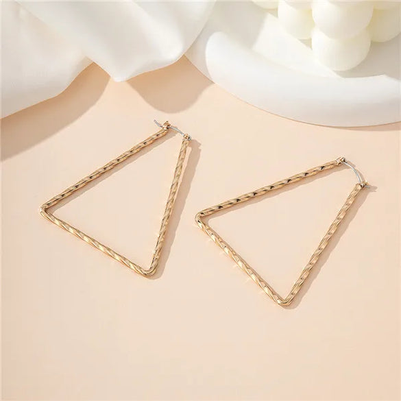 1 Pair Basic Exaggerated Classic Style Geometric Trapezoid Iron Drop Earrings
