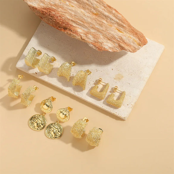 1 Pair Basic Modern Style Classic Style U Shape Copper 14K Gold Plated Drop Earrings