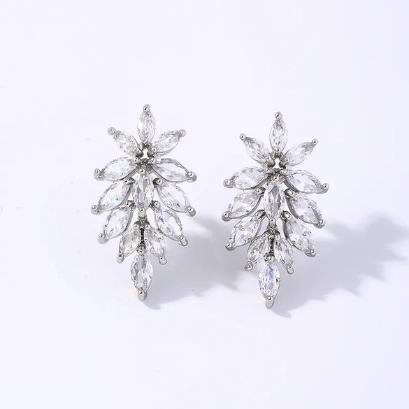 1 Pair Casual Simple Style Leaves Plating Inlay Copper Zircon White Gold Plated Ear Studs