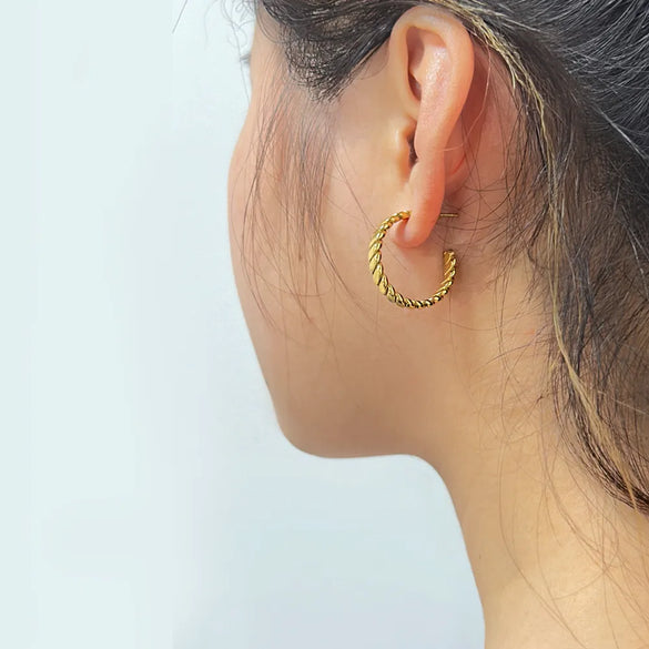 1 Pair Casual Simple Style Solid Color 304 Stainless Steel 18K Gold Plated Ear Studs