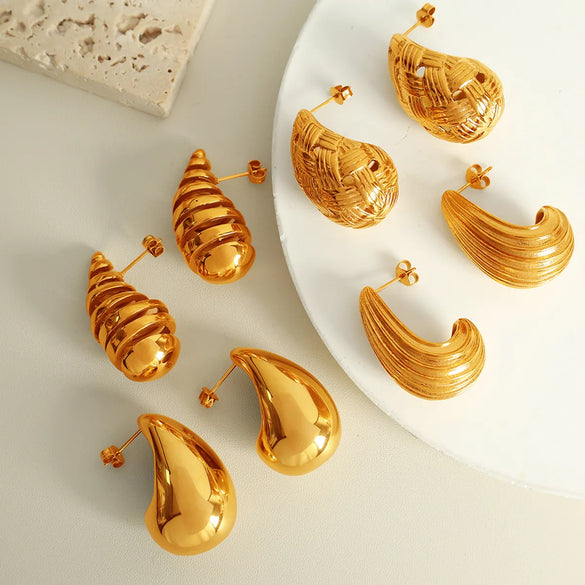 1 Pair Casual Vintage Style Simple Style Arc Water Droplets Polishing Plating 304 Stainless Steel 18K Gold Plated Ear Studs