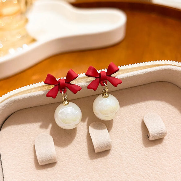 1 Pair Cute Bear Heart Shape Bow Knot Alloy Women's Earrings