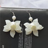 1 Pair Elegant Classic Style Streetwear Flower Petal Arylic Metal Drop Earrings
