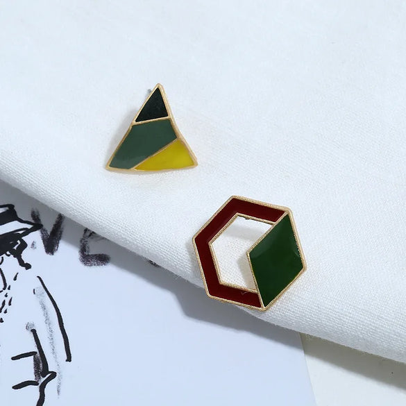 1 Pair Elegant Lady Geometric Enamel Alloy Gold Plated Ear Studs