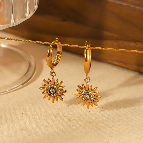 1 Pair Elegant Lady Sun Polishing Plating Inlay 304 Stainless Steel Zircon 18K Gold Plated Drop Earrings