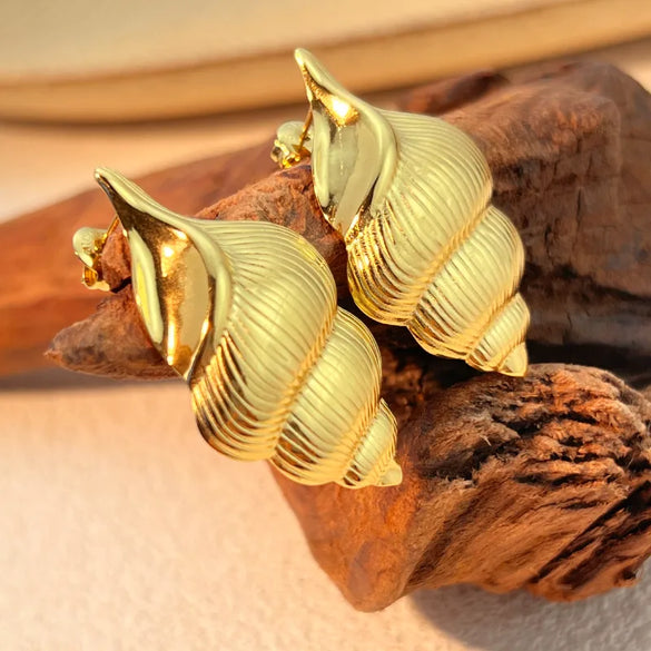 1 Pair Elegant Luxurious Conch Plating 304 Stainless Steel 18K Gold Plated Ear Studs