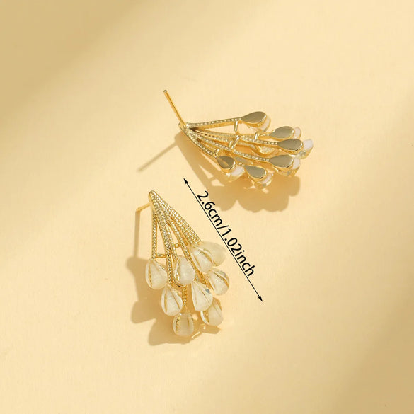 1 Pair Elegant Pastoral Leaves Heart Shape Flower Tassel Inlay Synthetic Resin Rhinestones Gold Plated Silver Plated Drop Earrings