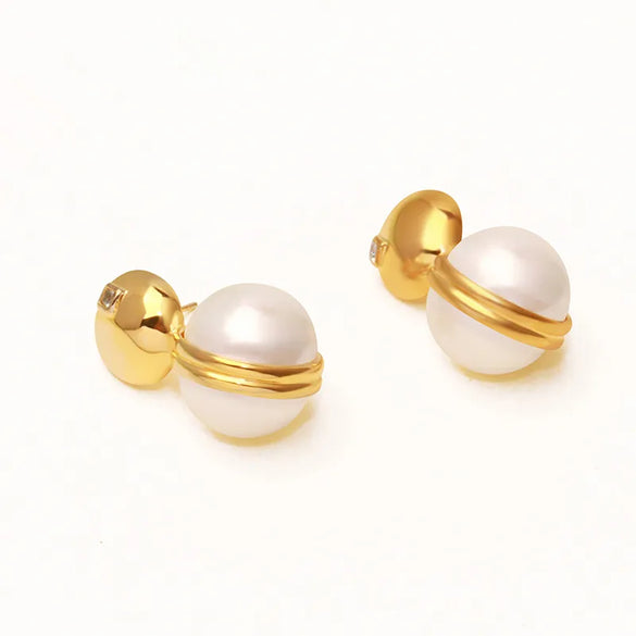 1 Pair Elegant Princess Geometric Inlay Copper Alloy Artificial Pearls Zircon Ear Studs