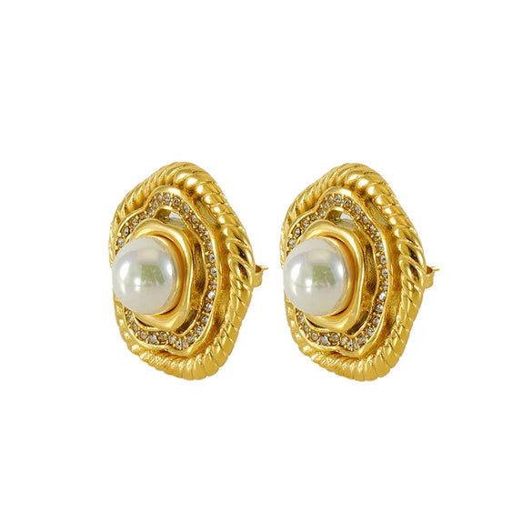 1 Pair Elegant Simple Style Flower Inlay Titanium Steel Artificial Pearls 18K Gold Plated Ear Studs