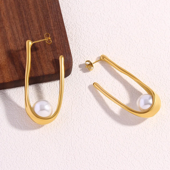 1 Pair Elegant Vintage Style Flower Plating Inlay 304 Stainless Steel Imitation Pearl 18K Gold Plated Gold Plated Earrings Ear Studs