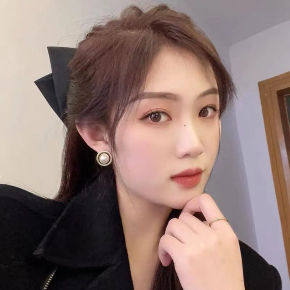 1 Pair Elegant Vintage Style Simple Style Round Plating Inlay Alloy Artificial Pearls Gold Plated Ear Studs