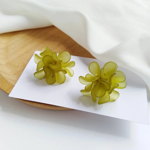 1 Pair Fashion Flower Butterfly Bow Knot Alloy Inlay Artificial Pearls Rhinestones Shell Women'S Earrings