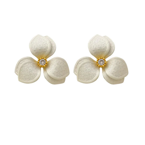 1 Pair Fashion Flower Copper Inlaid Zircon Ear Studs