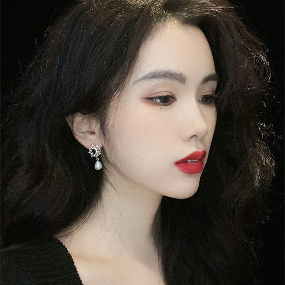 1 Pair Glam Retro Geometric Plating Inlay Copper Artificial Pearls Zircon Drop Earrings