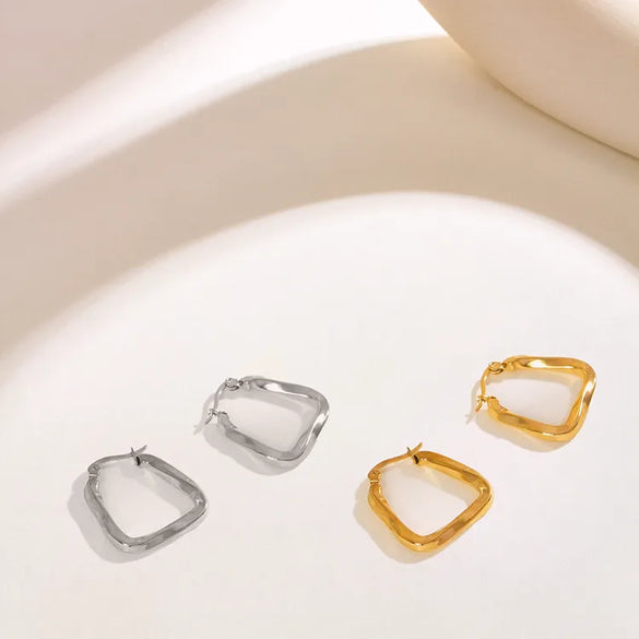 1 Pair IG Style Elegant Luxurious Solid Color 304 Stainless Steel 18K Gold Plated Earrings