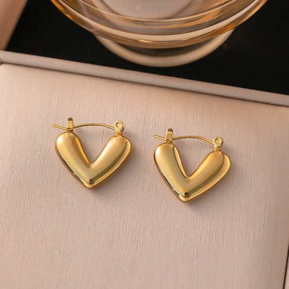 1 Pair IG Style Sweet Simple Style Heart Shape Hollow Out Inlay Titanium Steel Zircon Ear Studs