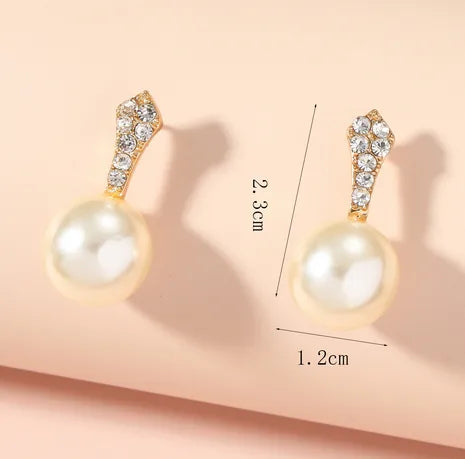 1 Pair Lady Geometric Inlay Alloy Artificial Pearls Ear Studs