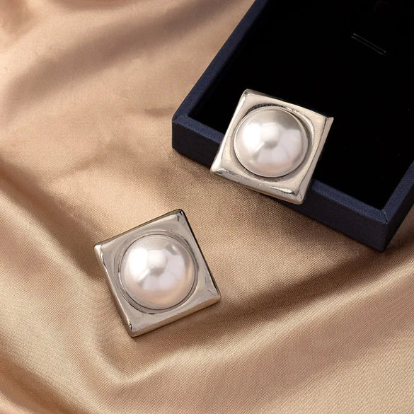 1 Pair Lady Simple Style Classic Style Square Plating Inlay Alloy Artificial Pearls 14k Gold Plated Ear Studs