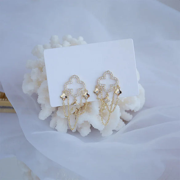 1 Pair Retro Sweet Four Leaf Clover Tassel Plating Inlay Copper Zircon Gold Plated Drop Earrings