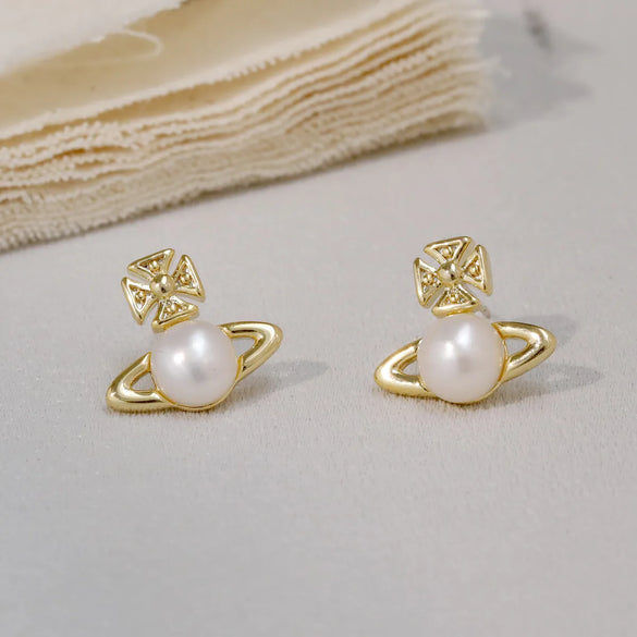 1 Pair Simple Style Commute Solid Color Plating Inlay Copper Pearl 18K Gold Plated Ear Studs