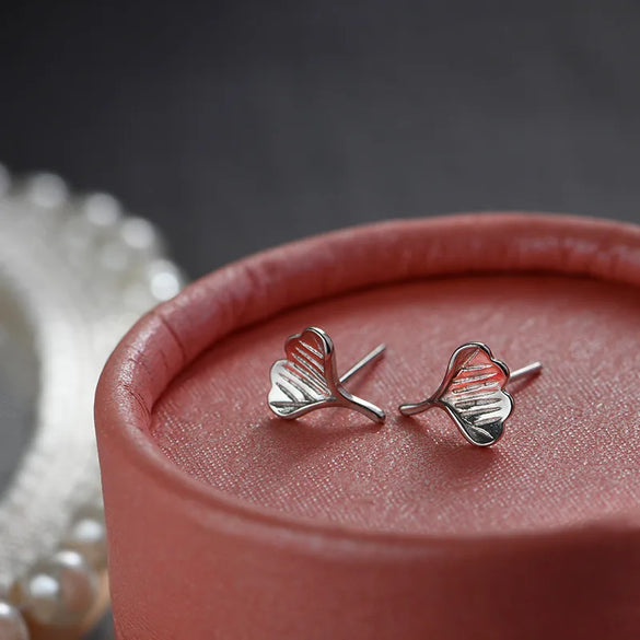 1 Pair Simple Style Letter Snowflake Copper Plated Women's Ear Studs