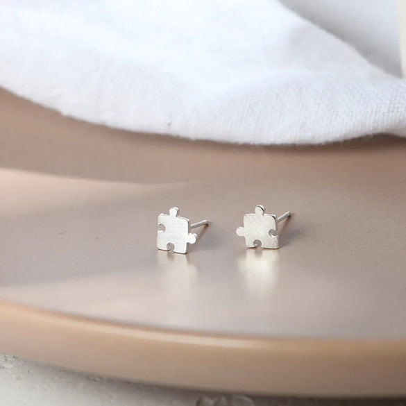 1 Pair Simple Style Letter Snowflake Copper Plated Women's Ear Studs