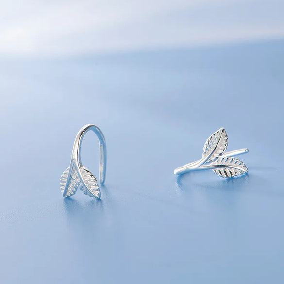 1 Pair Simple Style Letter Snowflake Copper Plated Women's Ear Studs