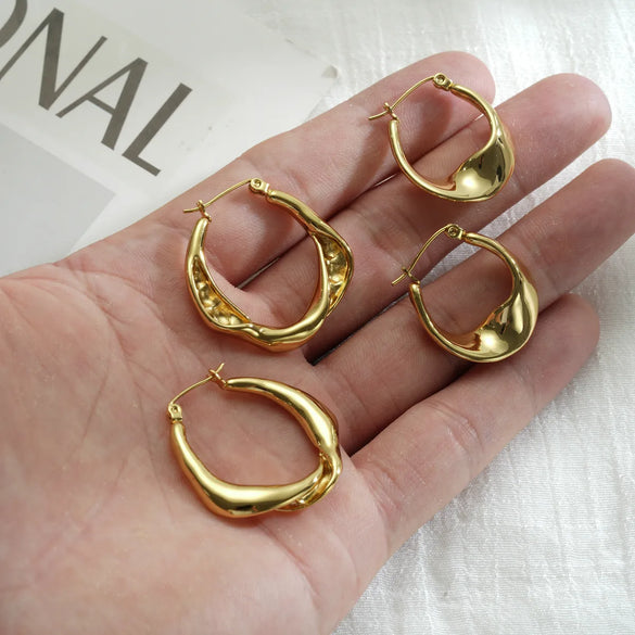 1 Pair Simple Style Oval Pea Plating 304 Stainless Steel 18K Gold Plated Earrings