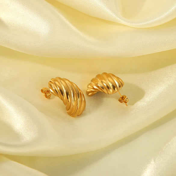 1 Pair Simple Style Semicircle Zebra Irregular Side Stripe 304 Stainless Steel 18K Gold Plated Ear Studs