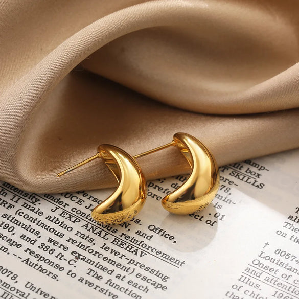 1 Pair Simple Style Solid Color Shiny C Shape Inlay 304 Stainless Steel Copper Zircon Ear Studs